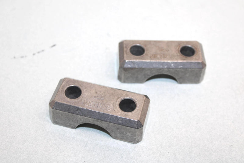 00 Arctic Cat 300 4x4 Oem Handlebar Clamp Set 0405-035 Q2908