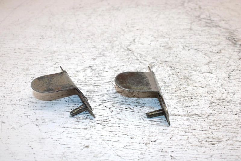 2002 Ski-doo Mxz 700 Oem Hood Guide Pair 502006500 SS20