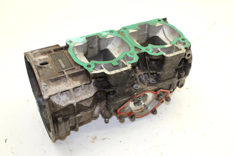 2002 Ski-doo Mxz X 440 Oem Crankcase 420888762 SS75