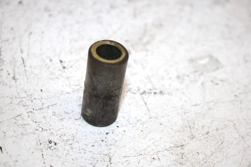 96 Arctic Cat Zr 440 Oem Lower Front Torque Arm Spacer 0104-629 SAS3