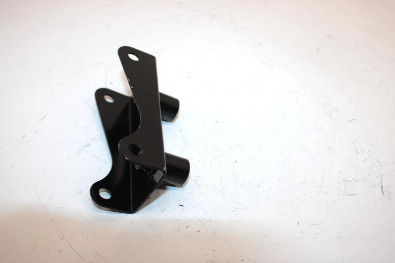 14 Can-am Outlander Max 400 Efi Oem Front Bumper Bracket 705003828 AB6
