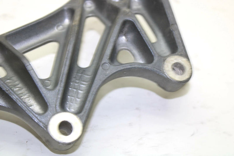 96 Yamaha Wave Runner III OEM Left Engine Mount 6R7-21415-01-00 JY0 
