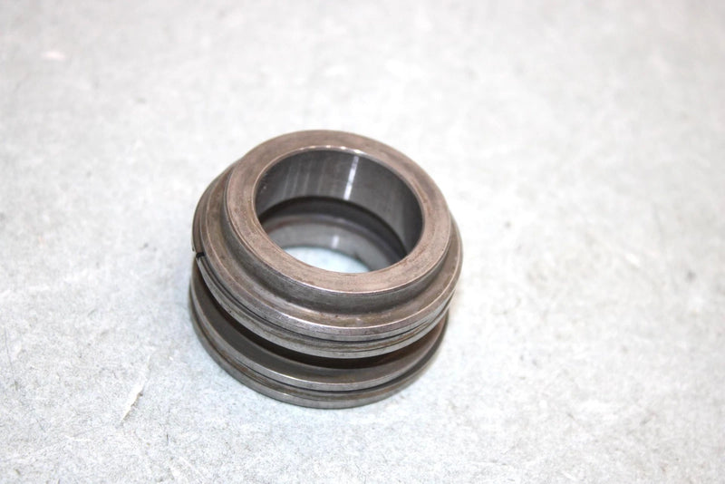 05 Yamaha  Bruin  4wd Hunter  Oem Crankshaft Spacer 5UH-16181-00-00 AY38