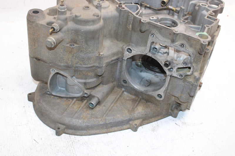 2005 Kawasaki Brute Force 750 4x4 Oem Crankcase 14001-0015 AK23