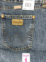 New Women’s Wrangler Low Rise Denim Jeans. 19/20x34 K-9
