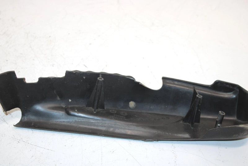 02 Ski-doo Grand Touring 500 Oem Rear Bumper Cover Set 861780100 SS24