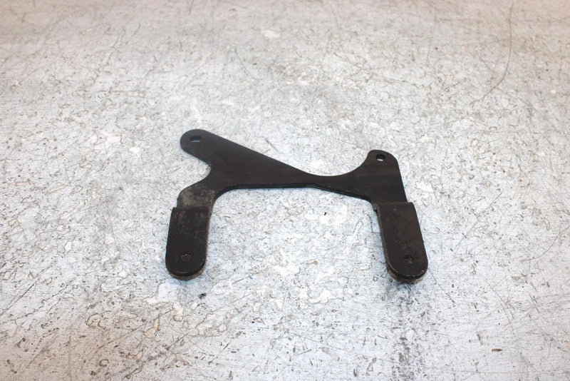 2004 Polaris Trail Boss 330 Oem Clutch Cover Bracket 5247524-067 AP117