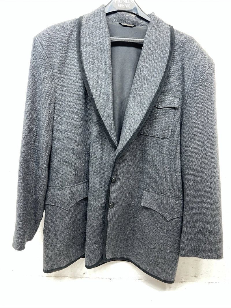 New Men’s Pioneer Wear Gray Suit Jacket 44 #12562 W-600