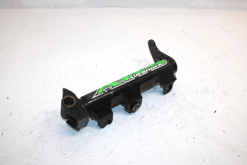 05 Arctic Cat King Cat 900 Oem Left Steering Knuckle 1703-389 SAS11
