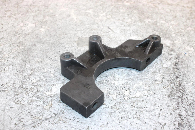 2004 Polaris Trail Boss 330 Oem Lower Brake Caliper Mount 5131786 AP117