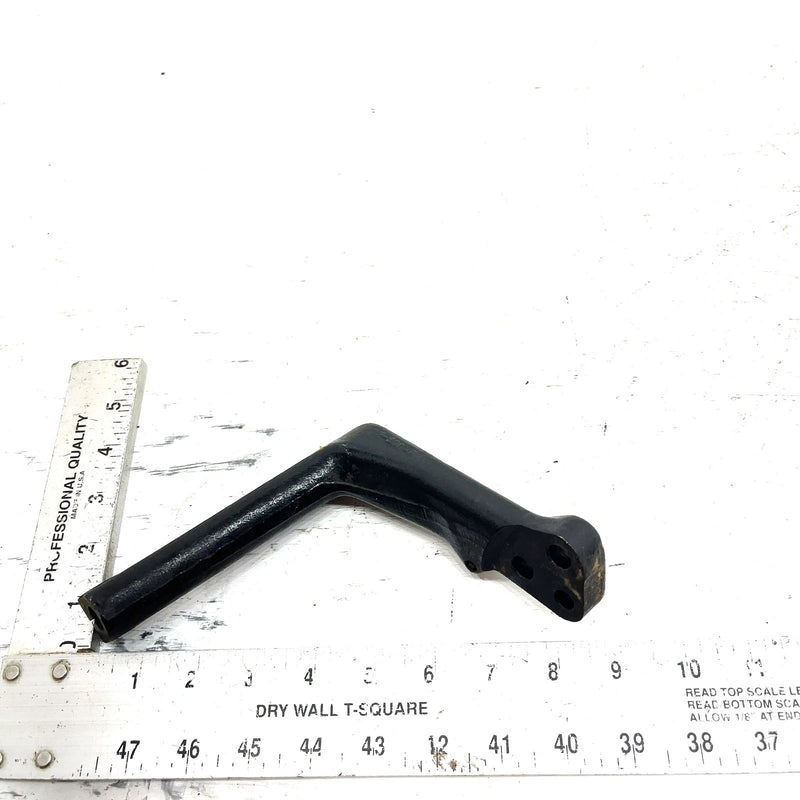 96-02 Suzuki King Quad 300 4x4 OEM Right Steering Knuckle Arm 51232-39D00 AS34
