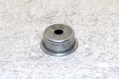 1996 Yamaha Vmax 600 Oem Front Strut Retainer SY29