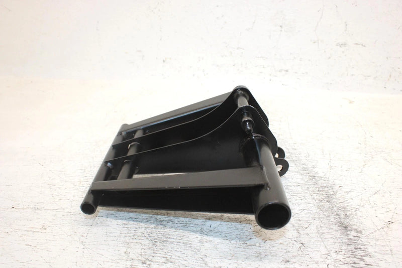1995 Yamaha Vmax 600 Oem Rear Torque Arm 8AV-47332-01-00 SY11
