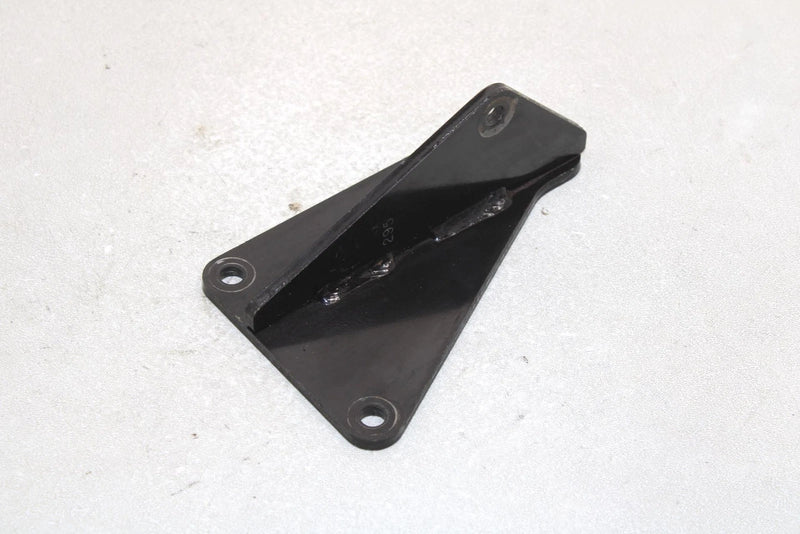 00 Polaris Trail Blazer  Oem Lower Transmission Mount 1012886-067 Q5442