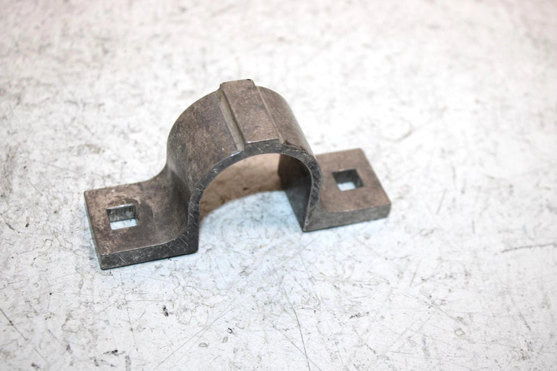 2001 Polaris Magnum 500 Oem Steering Column Bracket 5132679 AP121