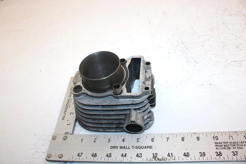 1986 Yamaha  Moto 4 Oem 68mm Bore Cylinder 47J-11310-00-00 AY7