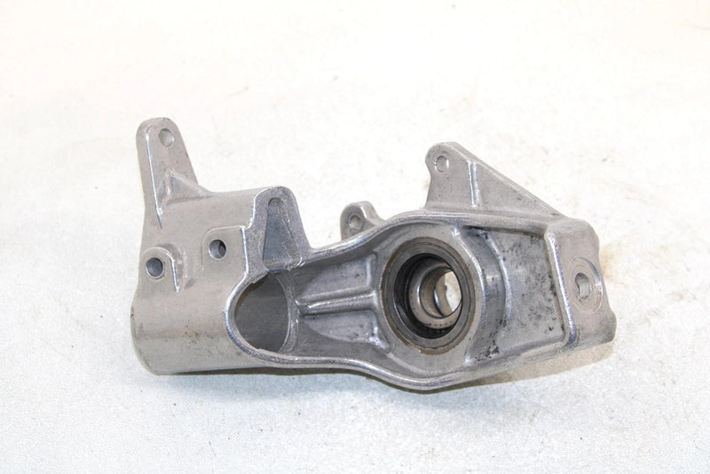 87 Polaris Trail Boss 4x4 Oem Right Steering Spindle 5130623 AP127