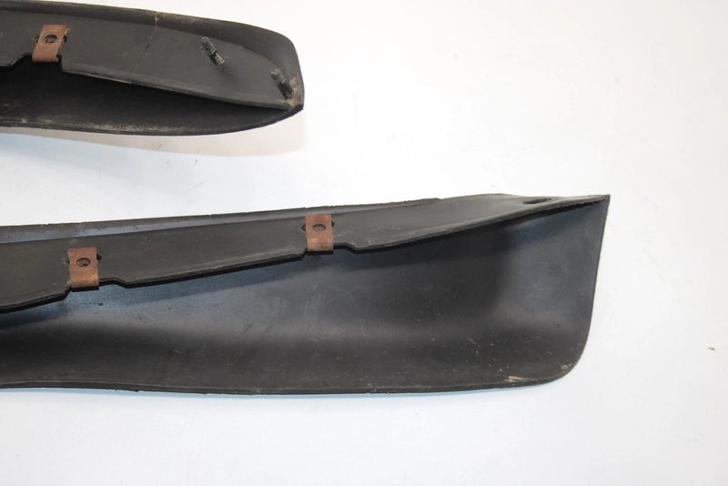 02 Polaris Sportsman 700 Oem Front Fender Flap Set 5431798-070 5431799-070 AP43