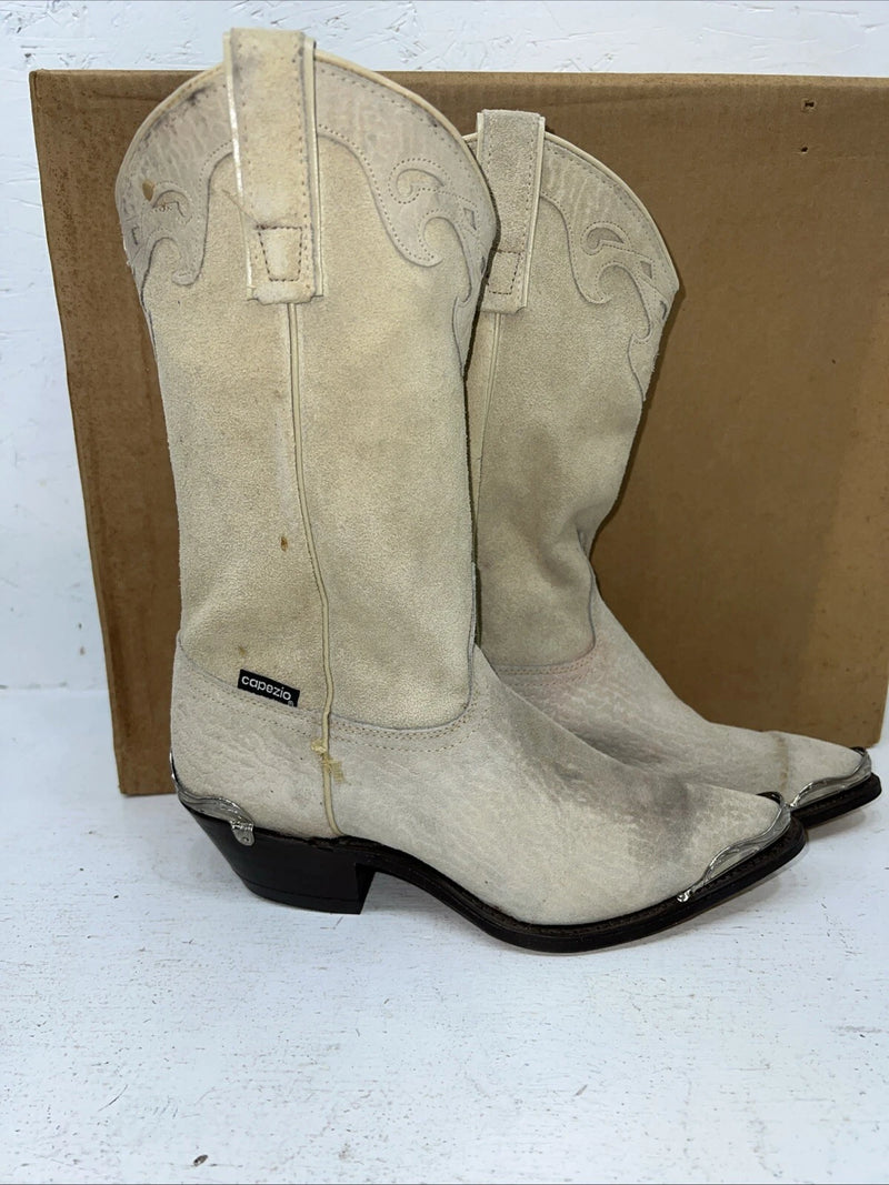 New Women’s Cream Capezio Cowboy Boots. L 459 7 M. 18-29