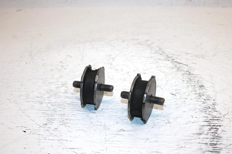 1994 Yamaha Vmax 600 Oem Engine Mount Dampner Pair 8M6-21486-02-00 SY25
