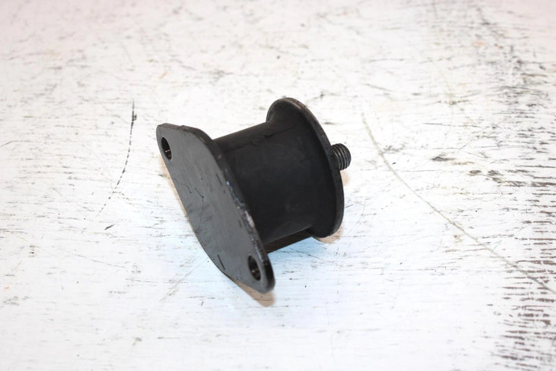 1989 Yamaha Inviter Oem Rear Engine Mount Dampner 81E-21485-00-00 SY17