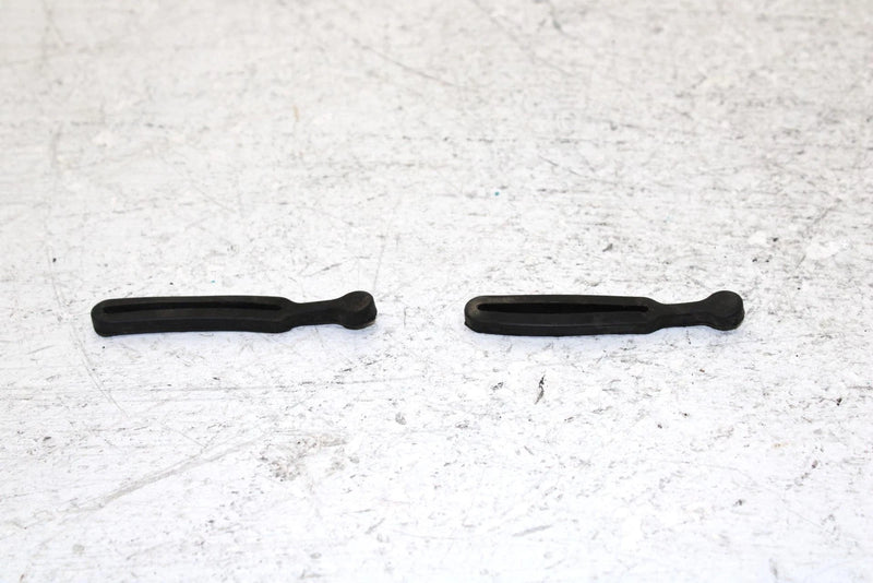 1999 Polaris 500 Xc Oem Windshield Retainer Pair 5410970 SP37
