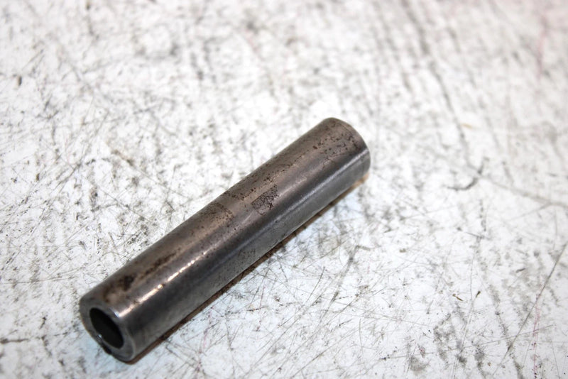 1999 Polaris Sportsman 335 Oem A Arm Shaft 5020826 AP77