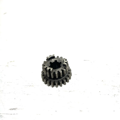 1982 Yamaha Tri Moto 125 OEM 3rd Pinion Gear 4J3-17131-00-00 AY62
