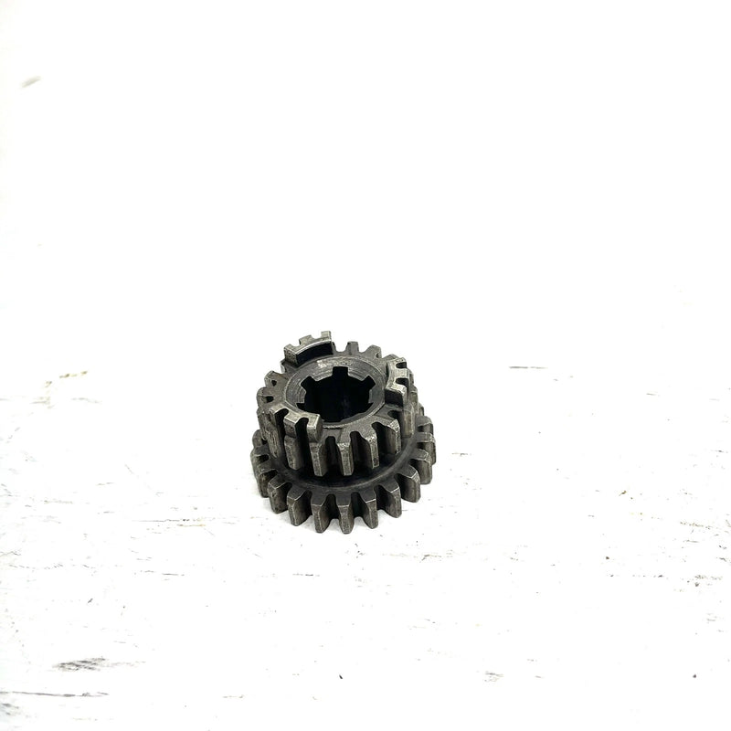 1982 Yamaha Tri Moto 125 OEM 3rd Pinion Gear 4J3-17131-00-00 AY62