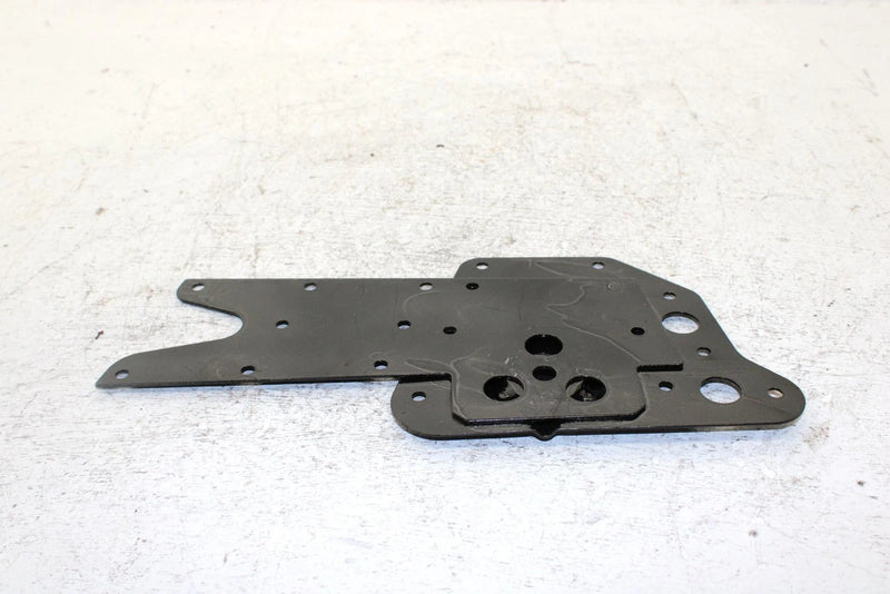 2000 Polaris Classic Touring Oem Right Suspension Bracket 1012440-067 SP54