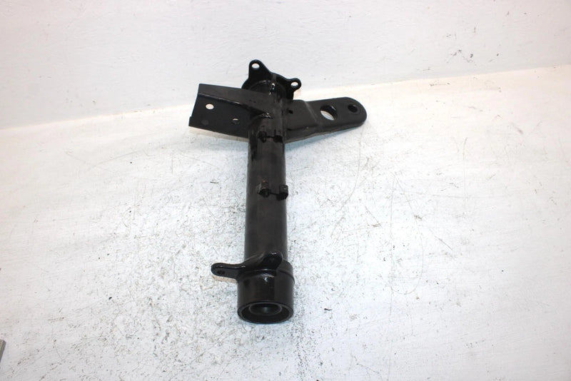 2004 Polaris Magnum 330 Oem Left Rear Axle Housing 1013264-067 AP159