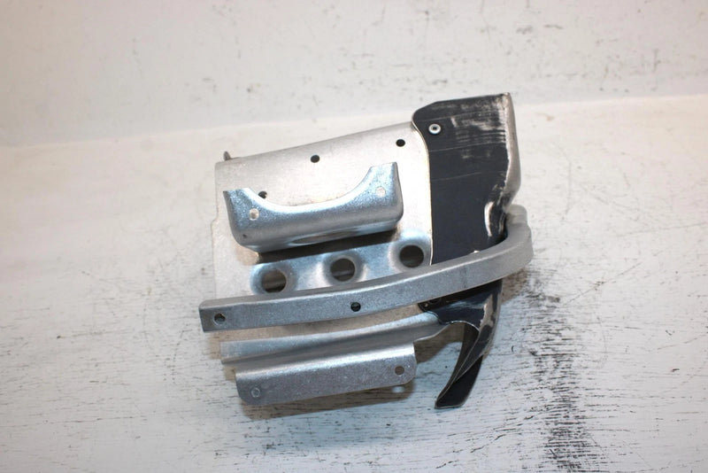 1997 Yamaha Venture Tr Oem Left Footwell 8V0-21926-01-00 SY15