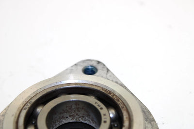 1995 Yamaha Vmax 600 Oem Chain Case Bearing Housing 8AB-47559-00-00 Q2500