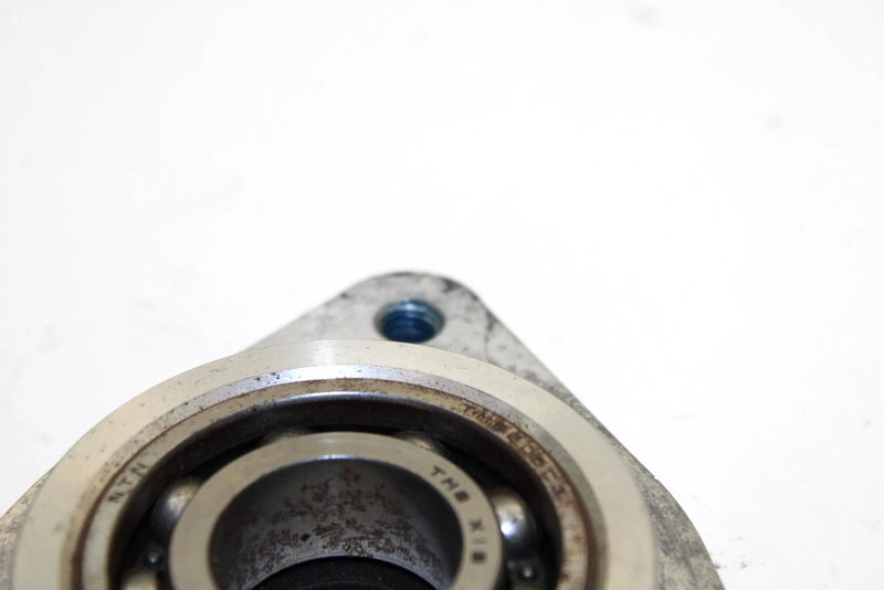 1995 Yamaha Vmax 600 Oem Chain Case Bearing Housing 8AB-47559-00-00 Q2500