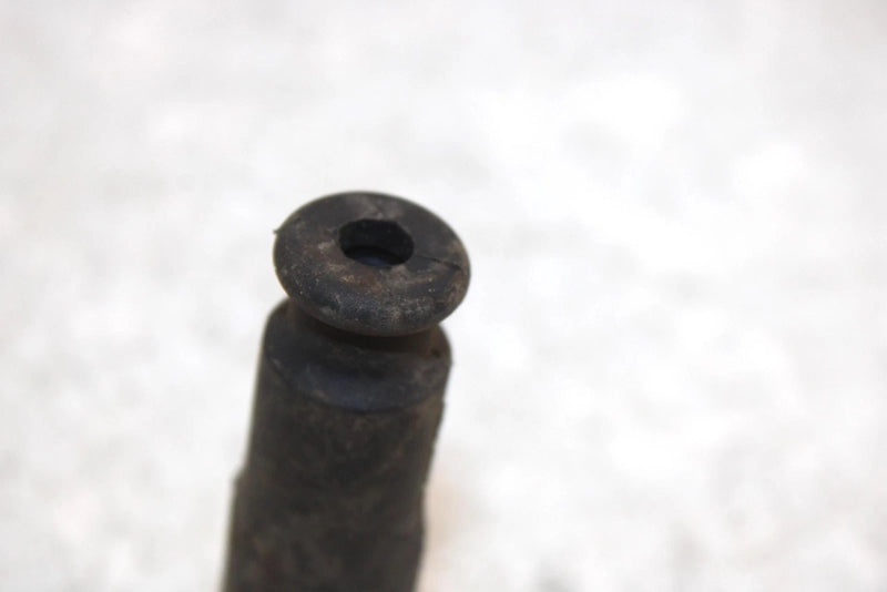 2005 Arctic Cat Atv 650 Oem Spark Plug Boot 3201-012 AA27