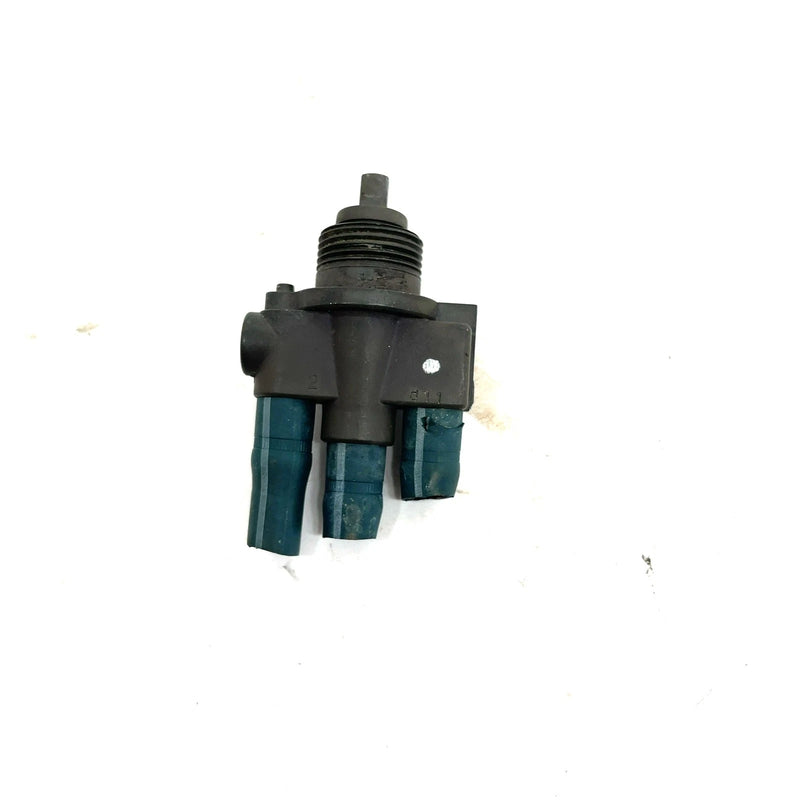 01-05 Yamaha WaveRunner XLT1200 OEM Fuel Selector Valve 66V-24500-02-00 JY27 