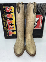 New Women’s Tan Texas Brand Cowboy Boots. L 140 6 M. 20-131