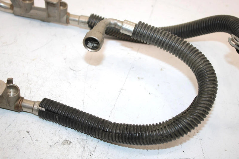 06 Polaris Fusion 900 Oem Fuel Rail 2520581 SP2