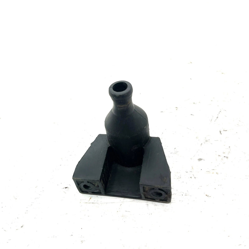09-13 Honda Big Red 700 MUV700 OEM Oil Fill Neck 15622-HL1-A00 XH0.1