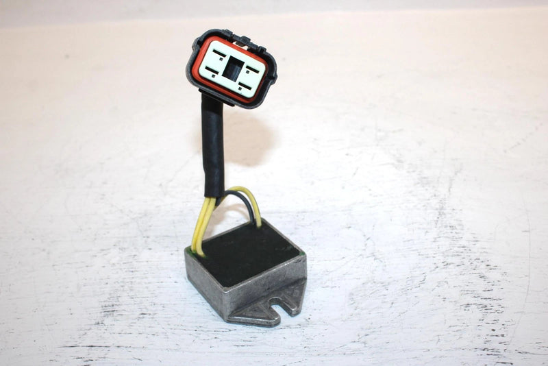2002 Ski-doo Mxz 500 Oem Voltage Regulator 515175491 SS16