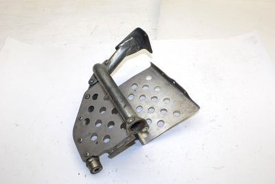 2001 Yamaha Sx700r Oem Right Foot Rest Foot Well 8GL-21970-01-00 SY90