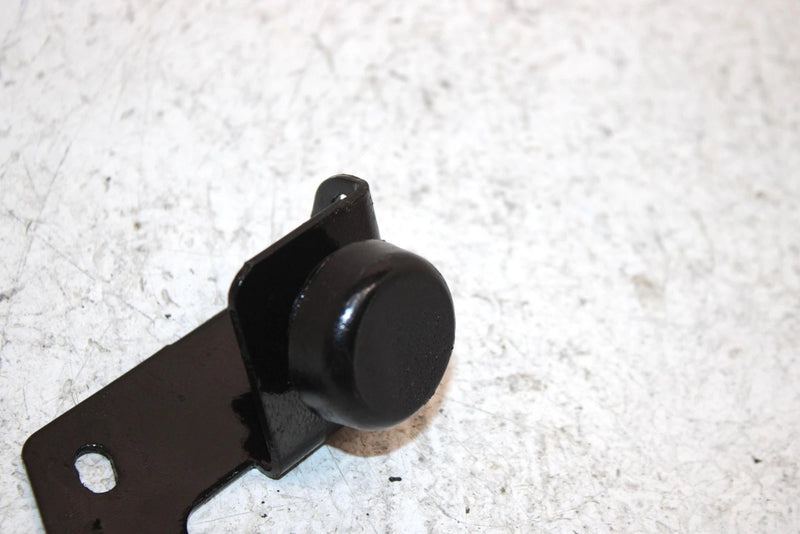 1998 Polaris Magnum 425 4x4 Oem Muffler Bracket 5242081-067 AP97