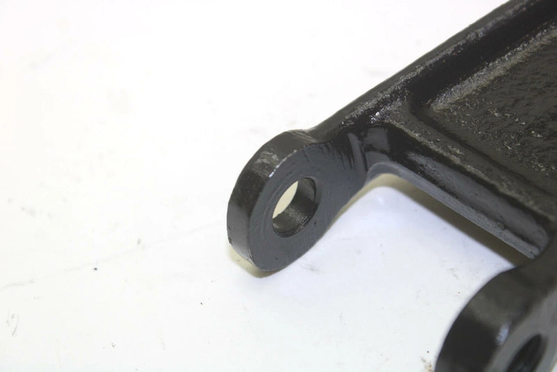 85 Yamaha Phazer OEM Lower Left Spindle Arm 8V0-2382F-02-00 SY42