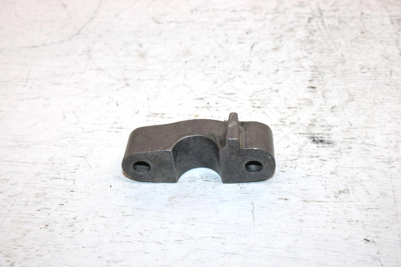 2019 Honda Trx500fe2ac Oem Handlebar Clamp Pair 53111-HR3-A20 AH12