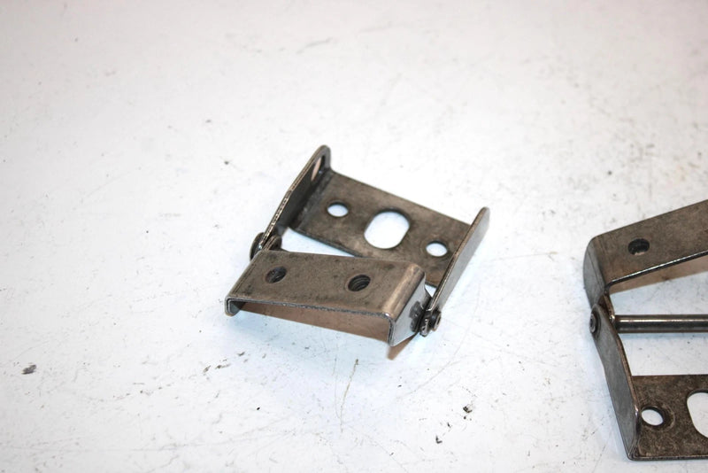 00 Yamaha Sx500r Oem Hood Hinge Set 8CR-7714A-00-00 8CR-77140-00-00 SY0