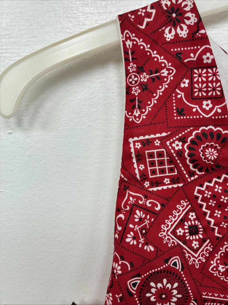 New Kids Kiddie Korral Red Western Design Sleeveless Vest Size Large YY-35
