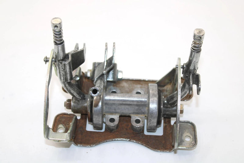 1987 Suzuki Quadrunner 250 Oem Shifter Assembly 57940-19B30 57940-19B10 AS22
