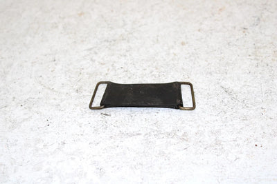 2000 Honda Trx 250 Recon Oem Fuel Tank Hold Down 95012-11001 Q5807