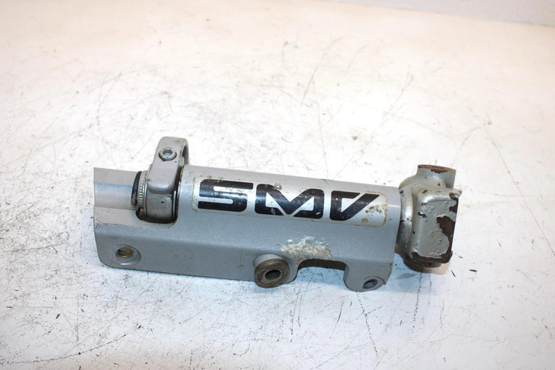 03 Arctic Cat Firecat 700 Efi Sno Pro Oem Left Steering Knuckle 1703-159 SA258