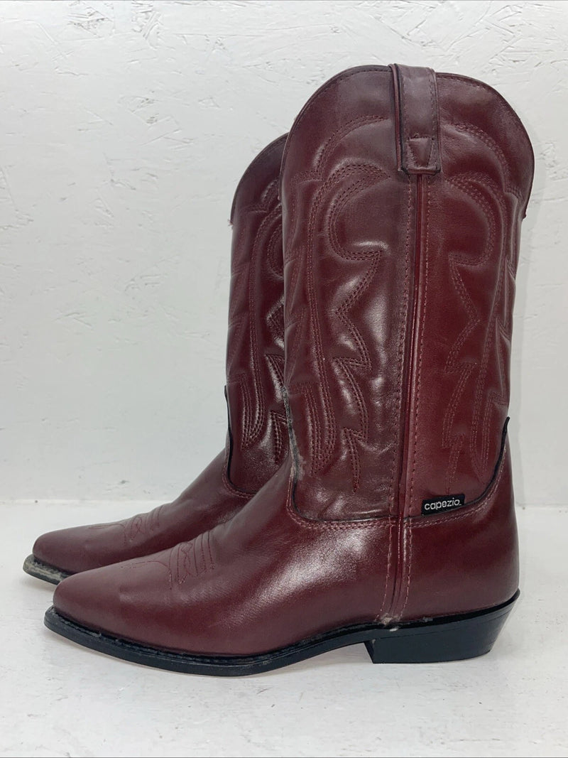 New Women’s Red Capezio Cowboy Boots. L 553 8 M. 16-80